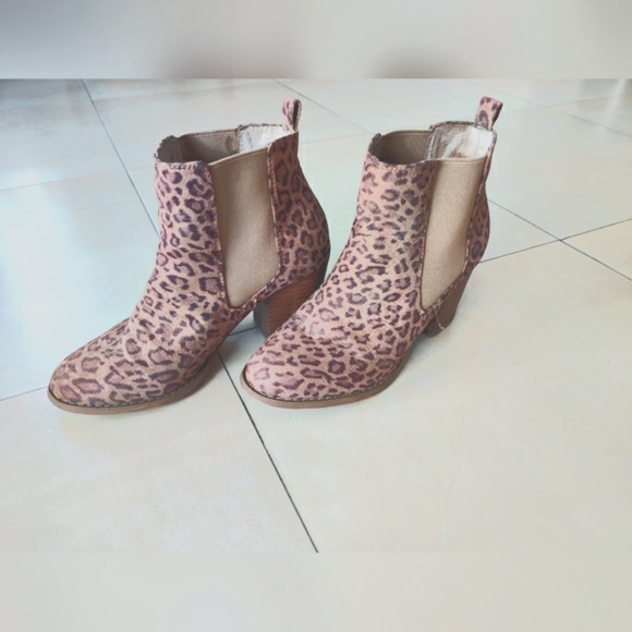 Forever New Shoes - Forever New Chelsea Boots